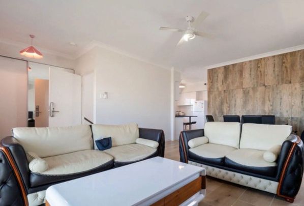 Coopers Plains - Photo 1