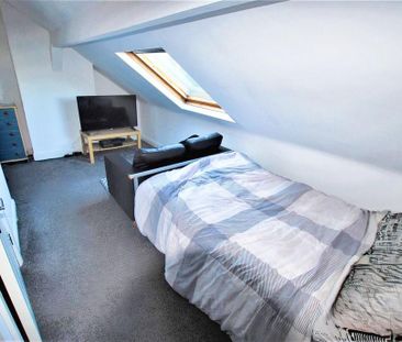 3 bedroom house share to rent - Photo 2