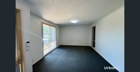 Perfect Family Home with Exceptional Space & Comfort - Photo 2