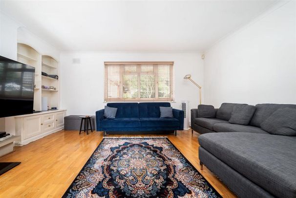 3 bedroom apartment to rent - Photo 1