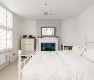5 bedroom terraced house to rent - Photo 4