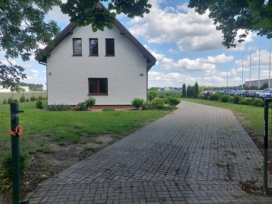 Dom na wynajem w Kobylance - Photo 1