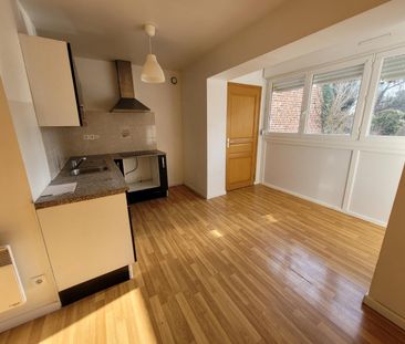 Location Appartement 2 pièces 41m² CAMBRAI 59400 - Photo 4