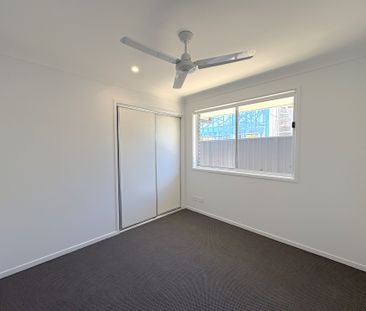 Stylish & Newly Built 2-Bedroom Duplex in Lochinvar - Photo 5