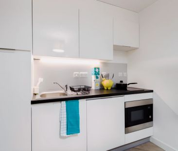 Standard 2 Bedroom Flat - Photo 3