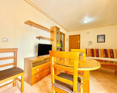 1 BEDROOM APARTMENT - TORREVIEJA - Photo 4