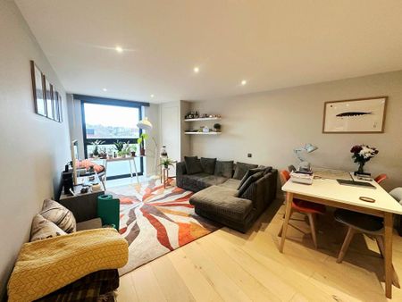 2 bedroom flat to rent - Photo 2