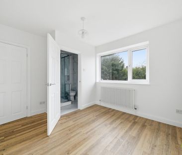 5 bedroom semi-detached house to rent - Photo 1