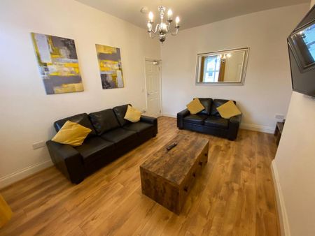 4 bedroom maisonette to rent - Photo 5