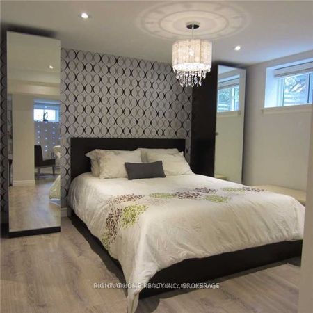 For Lease - 248 Park Home Avenue Unit# Main, Toronto, Ontario - Photo 4