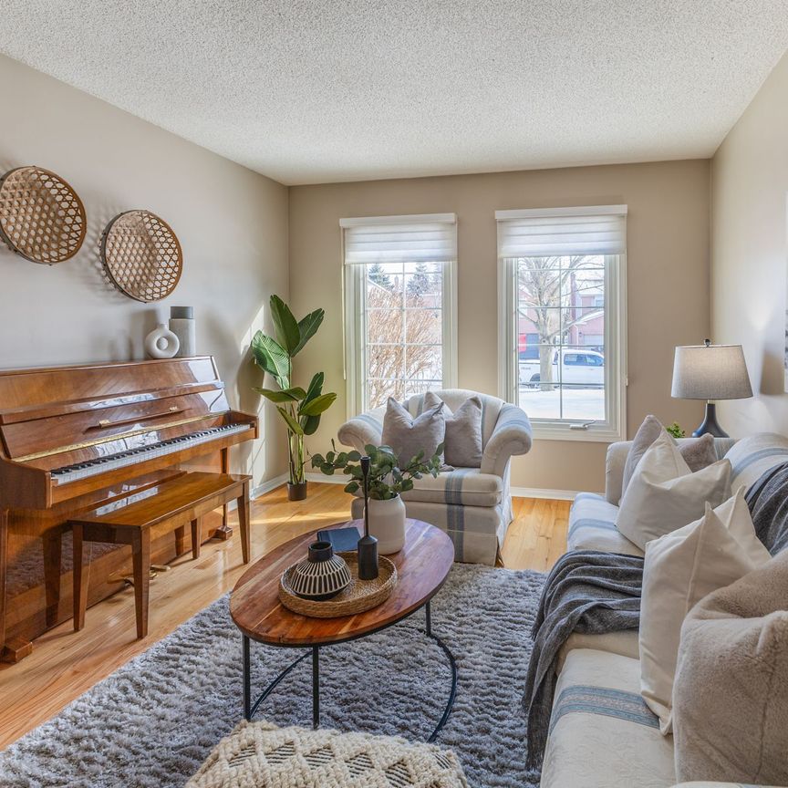 For Lease - 10 Holden Court, Whitby, Ontario - Photo 1