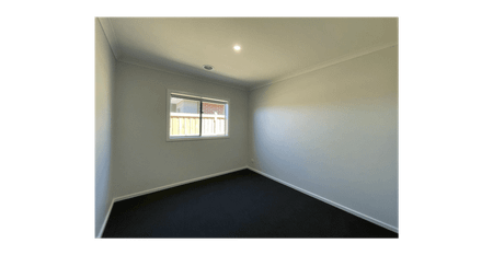 Spacious 4-Bedroom Family Home in Prime Weir Views Location! - Photo 2