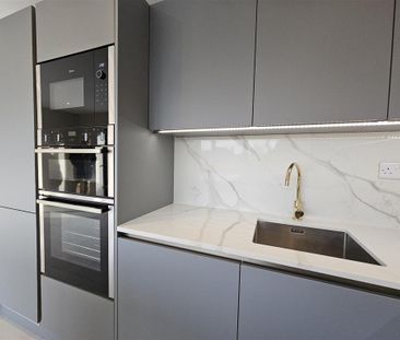 4 bedroom detached house to rent - Photo 6