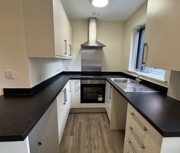 1 Bed Flat, Burgess Road, LE2 - Photo 3