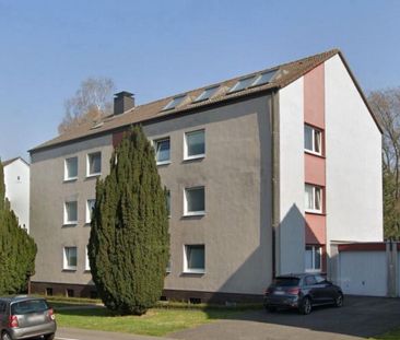 Schöne Dachgeschoss-Wohnung in DO-Kirchlinde mit Süd-Loggia - Foto 1