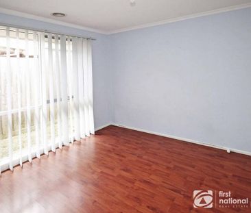 Beautiful Family Home in a Prime Location - Photo 4