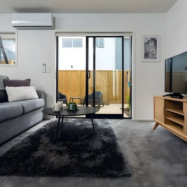 Fully Furnished and Central! - Photo 1