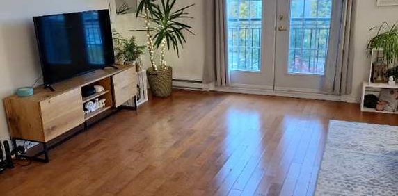 Grand 4 1/2 style condo - Photo 2