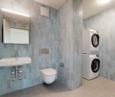 Modern new construction apartment in the center of Niederhasli - Photo 4