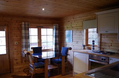 2 bedroom detached house to rent - Photo 4