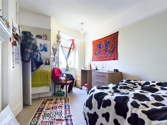 4 bedroom apartment to rent - Photo 1