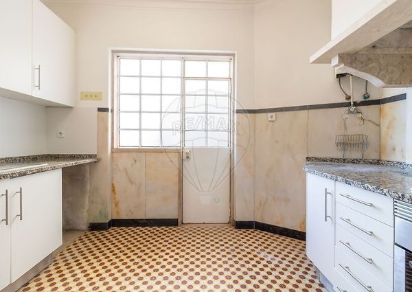 Apartamento T2 em Setúbal