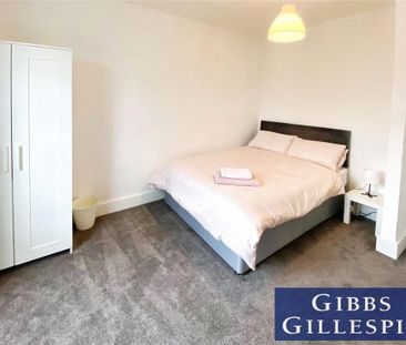 House share to rent - Photo 4