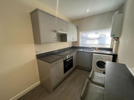 1 bedroom flat to rent - Photo 4