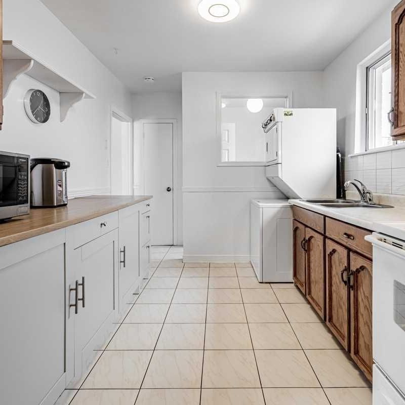 For Lease - 260 Taylor Mills Drive Unit# Main Fl, Richmond Hill, Ontario - Photo 1