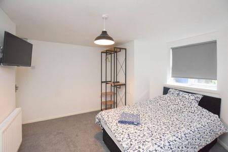 1 bed Studio for Rent - Photo 3