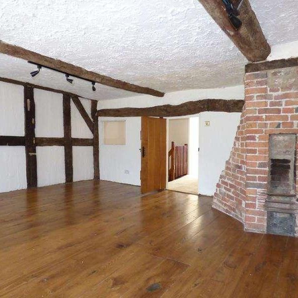 Cromwell Cottage, Church Street, Worcester, Worcestershire, WR8 - Photo 1