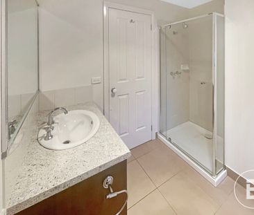 Charming Home in a Quiet Lane - Photo 6