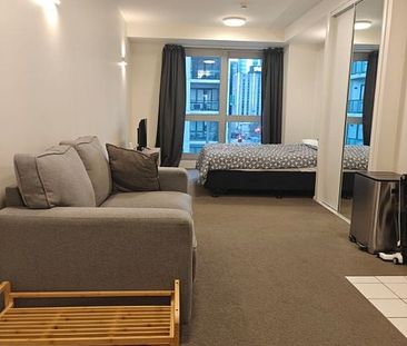 Cosy Furnished Studio with Sky Tower Views - Photo 4