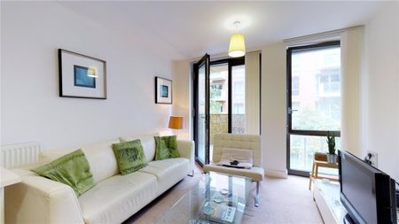 Nelsons Walk, Bromley By Bow, London, E3 - Photo 2