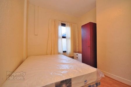 63 Chadwick Street - Photo 4