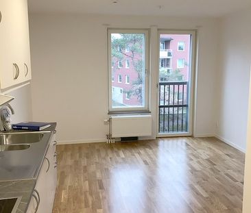 Solskensvägen 21, Tullinge - Photo 3
