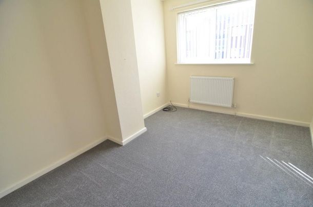 3 bedroom townhouse to rent - Photo 1