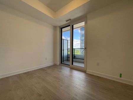 For Lease - 3200 william coltson Avenue Unit# 524, Oakville, Ontario - Photo 3