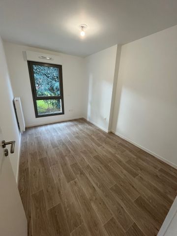 Location Appartement 3 pièces 62m² POITIERS 86000 - Photo 4
