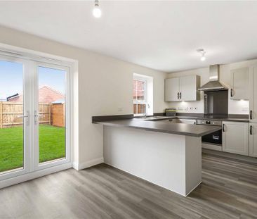 4 bedroom detached house to rent - Photo 2