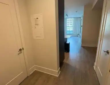 1+Den Condo w/ Parking @ 15 Merchant's Wharf | 307 - 15 Merchants' Wharf, Toronto - Photo 1