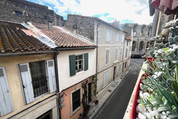 Maison de ville meublée quartier arènes 2 chambres et terrasse - Photo 1
