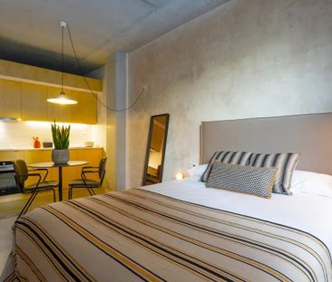 Carrer de la Diputació, Barcelona, Catalonia 08013 - Photo 2