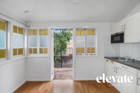 1/33 Gibb Street QLD 4059, Kelvin Grove - Photo 2