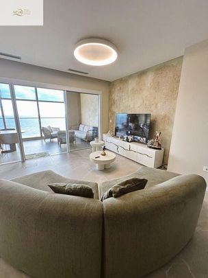 Benidorm, Valencian Community 03502 - Foto 1