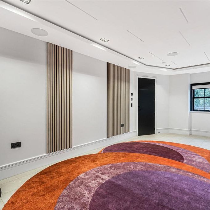 5 bedroom detached house to rent - Photo 1