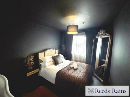 2 bedroom end of terrace house to rent - Photo 5