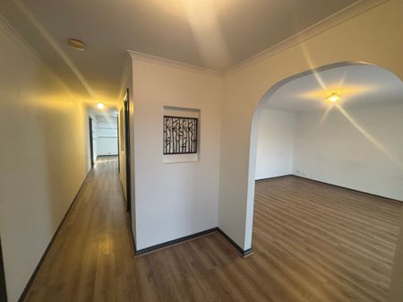 Comfortable and Convenient living in Craigmore! - Photo 3