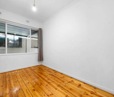 7 Talbot Avenue, - Photo 3