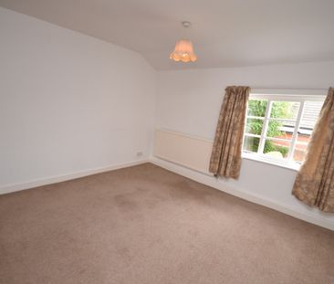 3 bed Semi-Detached House for Rent - Photo 4